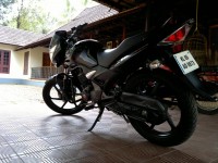 Black Honda CB Unicorn