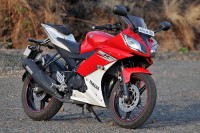 Yamaha YZF R15 V2 2012 Model