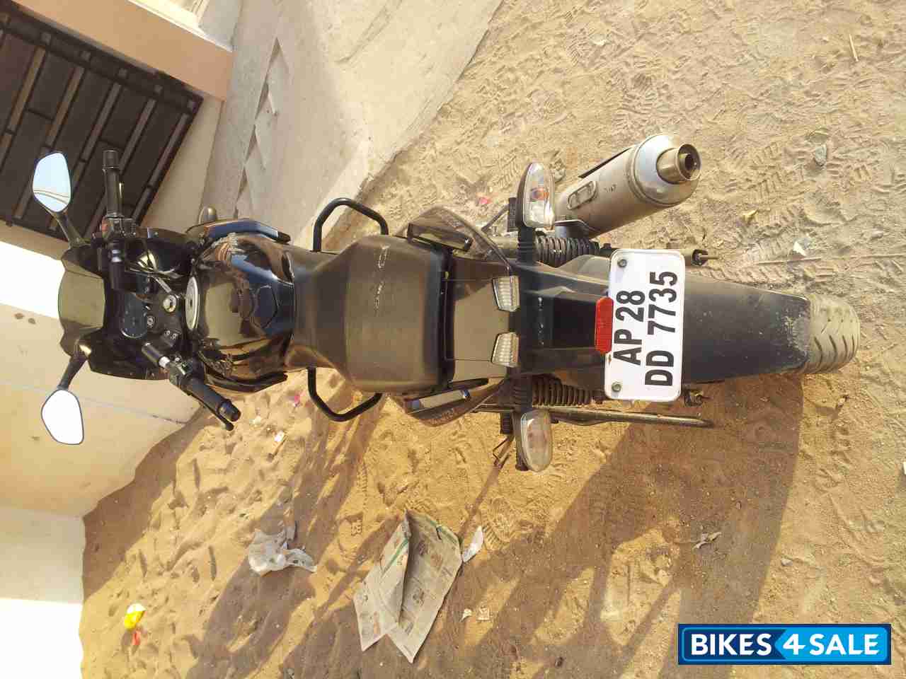 Bajaj Pulsar 220 DTSi Bajaj Pulsar 220 DTSi