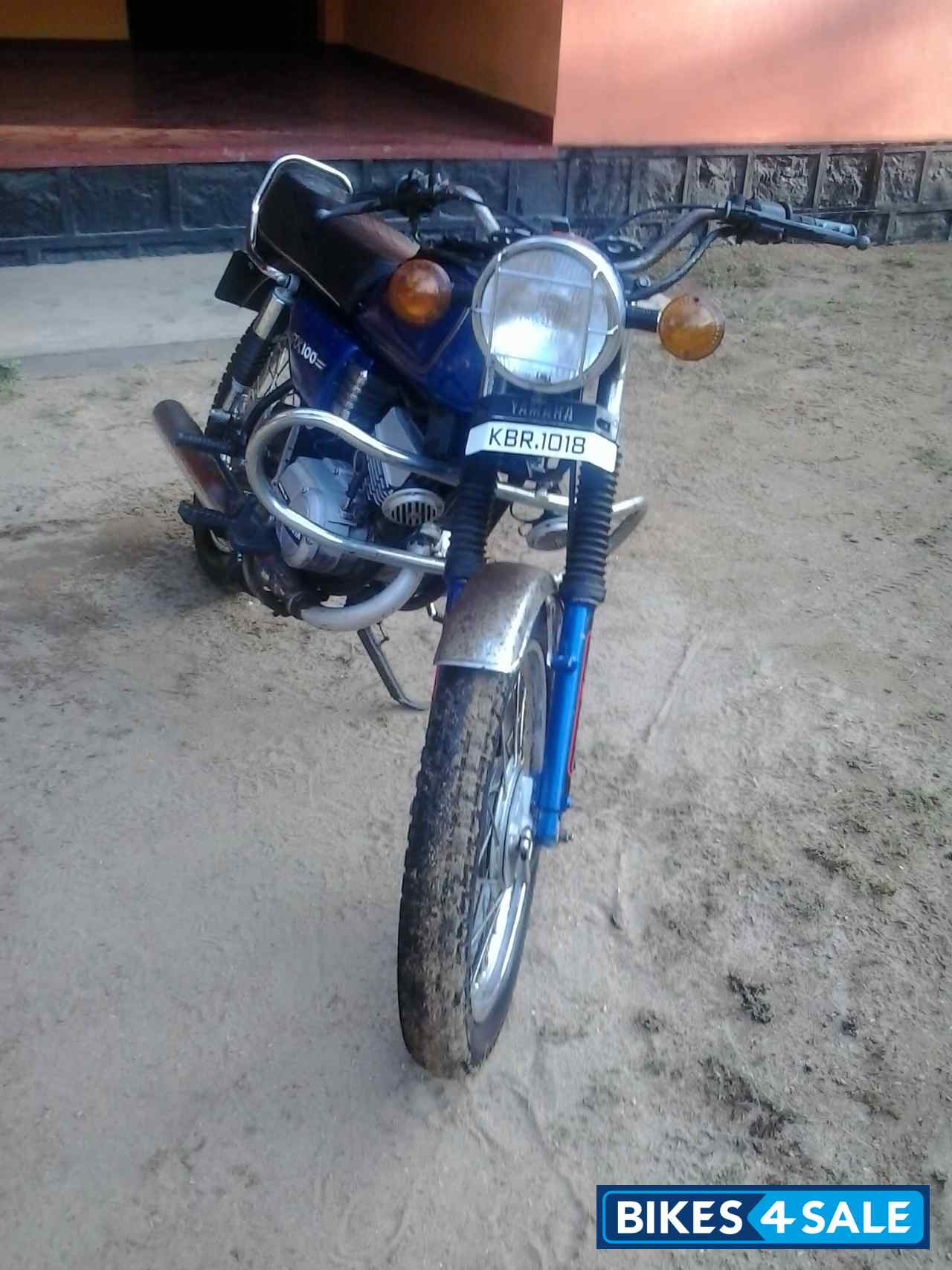 Blue Yamaha RX 100