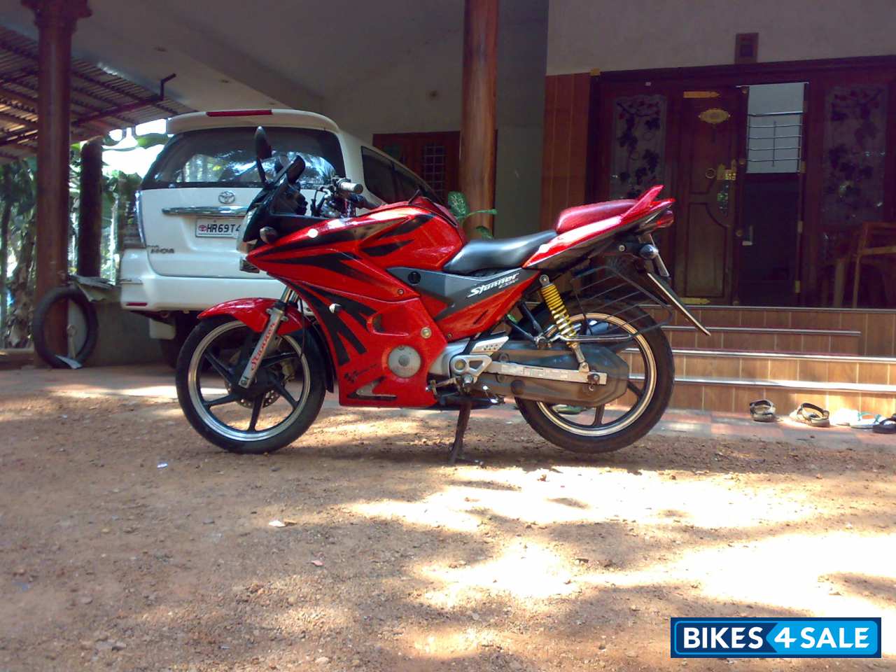 Cery Red Honda CBF Stunner