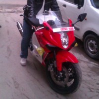 White-red Hyosung GT250R