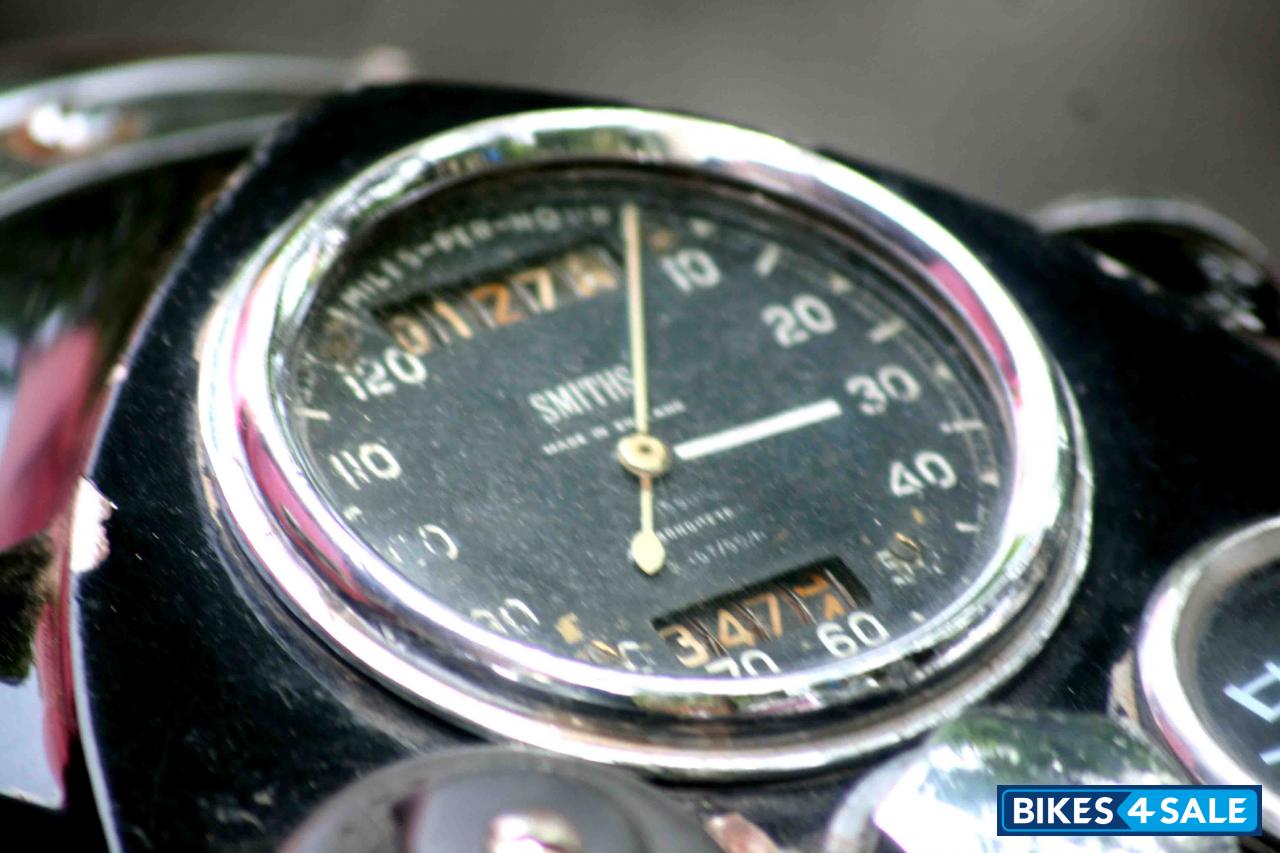 Royal Enfield Bullet Standard 350