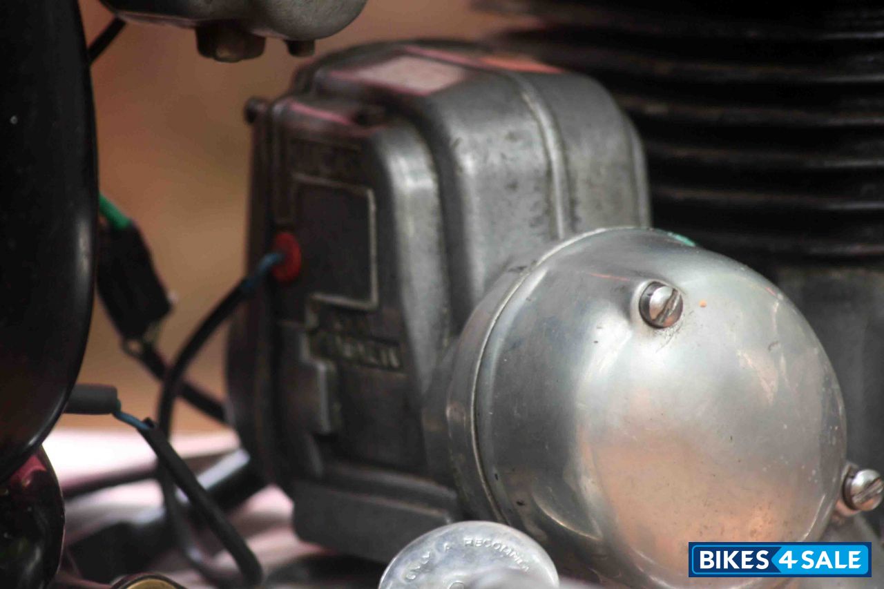 Royal Enfield Bullet Standard 350