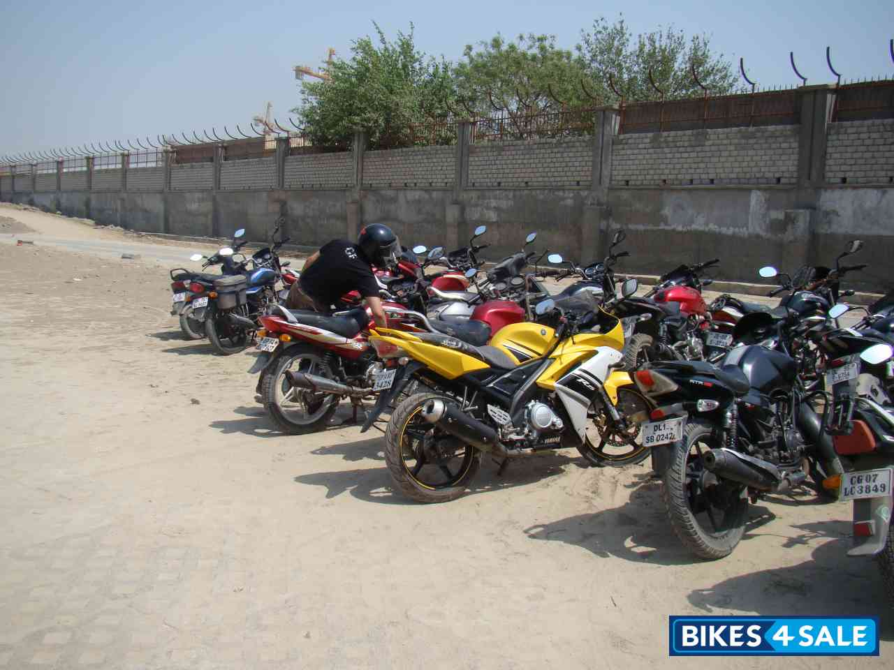 Yellow Yamaha YZF R15