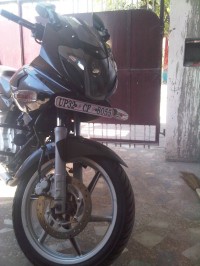 Bajaj Pulsar 220 DTSi