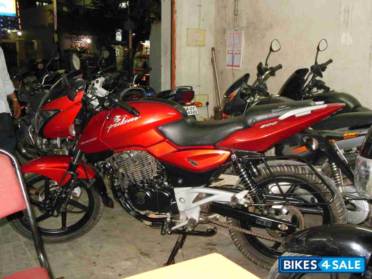 Bajaj Pulsar 200 DTSi