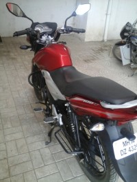 Red Bajaj Discover 100T