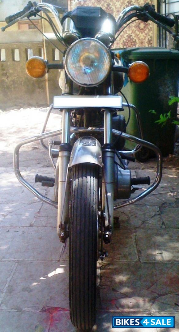 Grey/black Royal Enfield Lightning 535