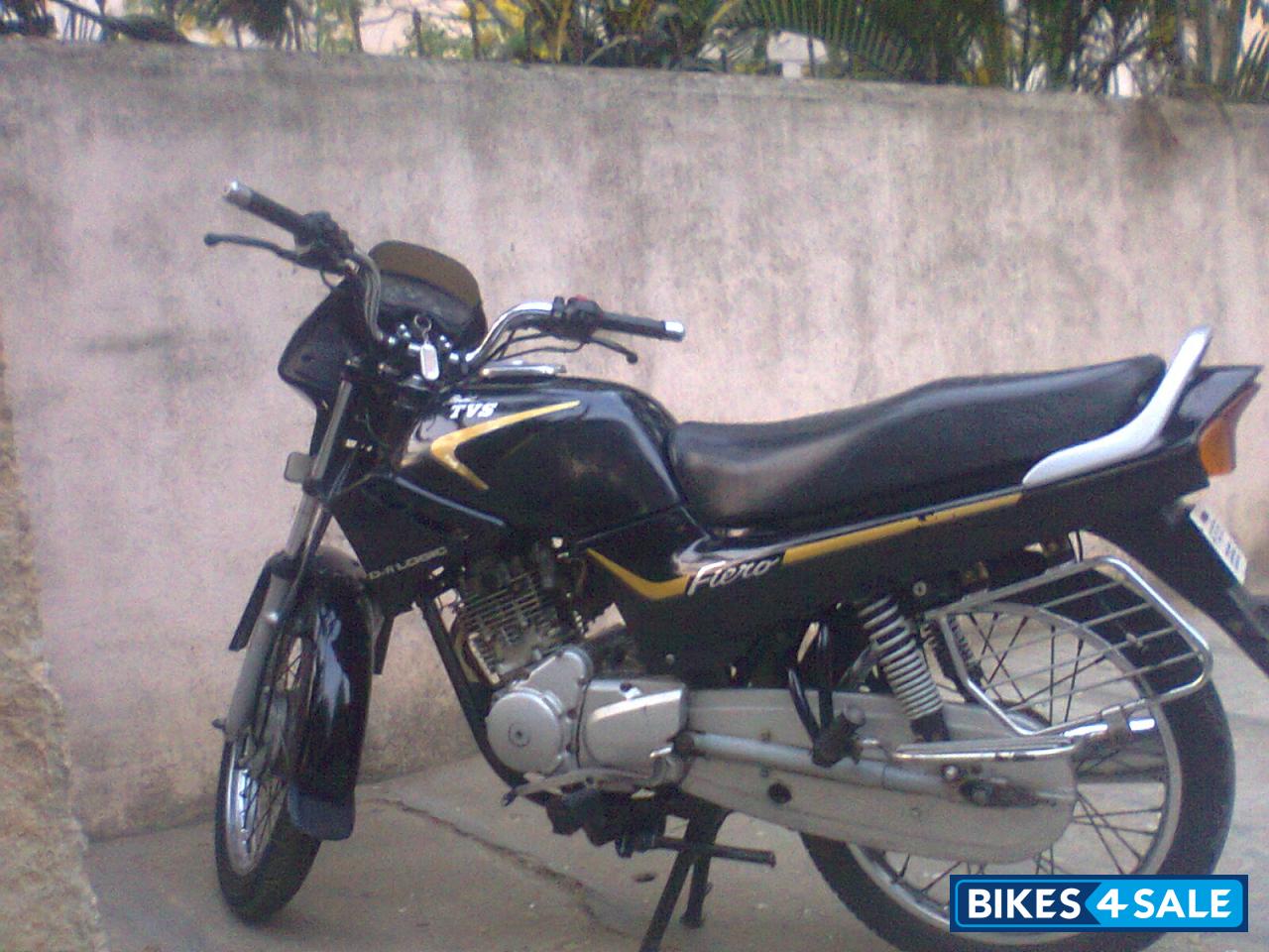 Black TVS Fiero