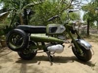 Vintage Bike Rajdoot GTS-175