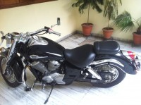 Black Honda SHADOW ACE 750