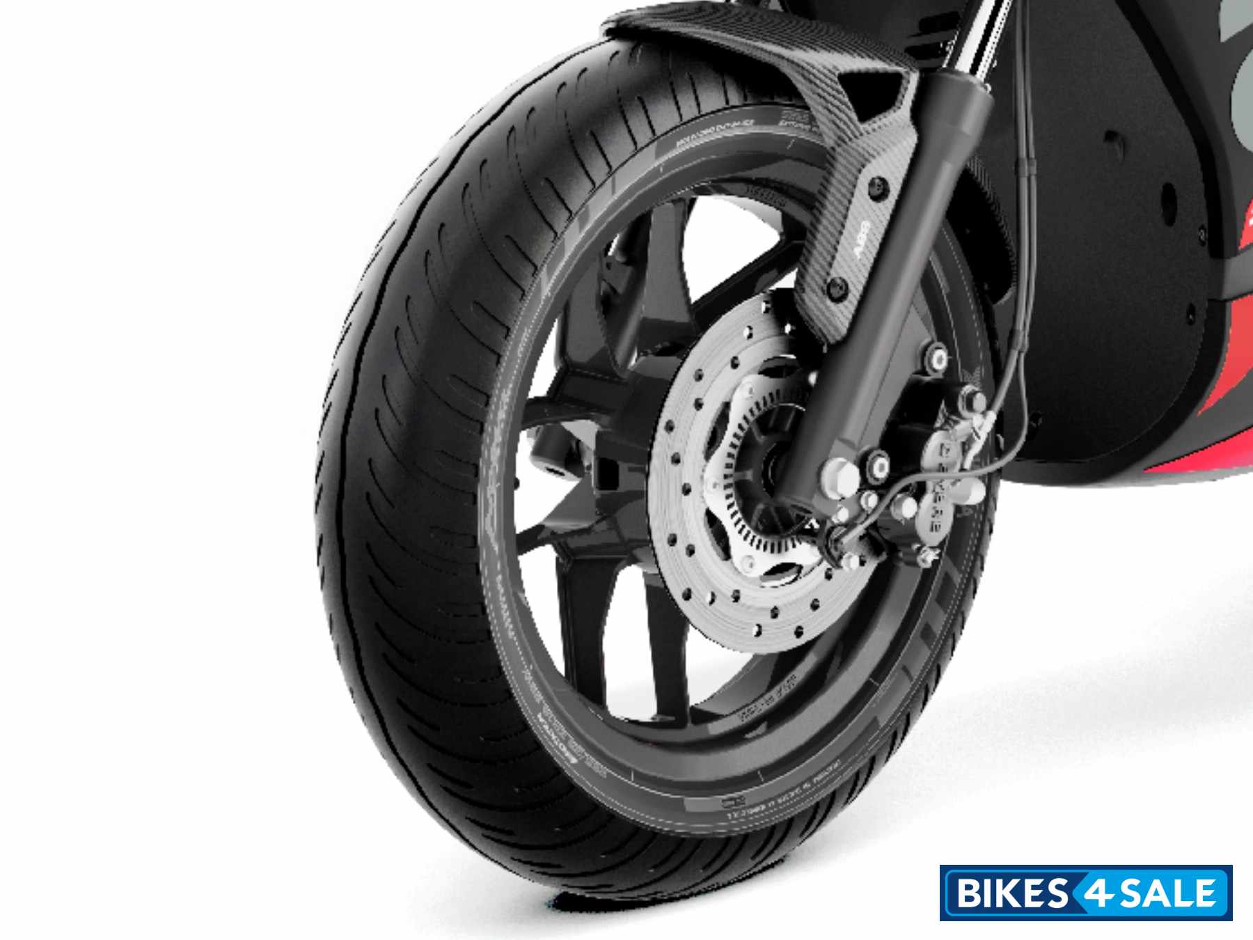 Aprilia SR 160 Precise Braking