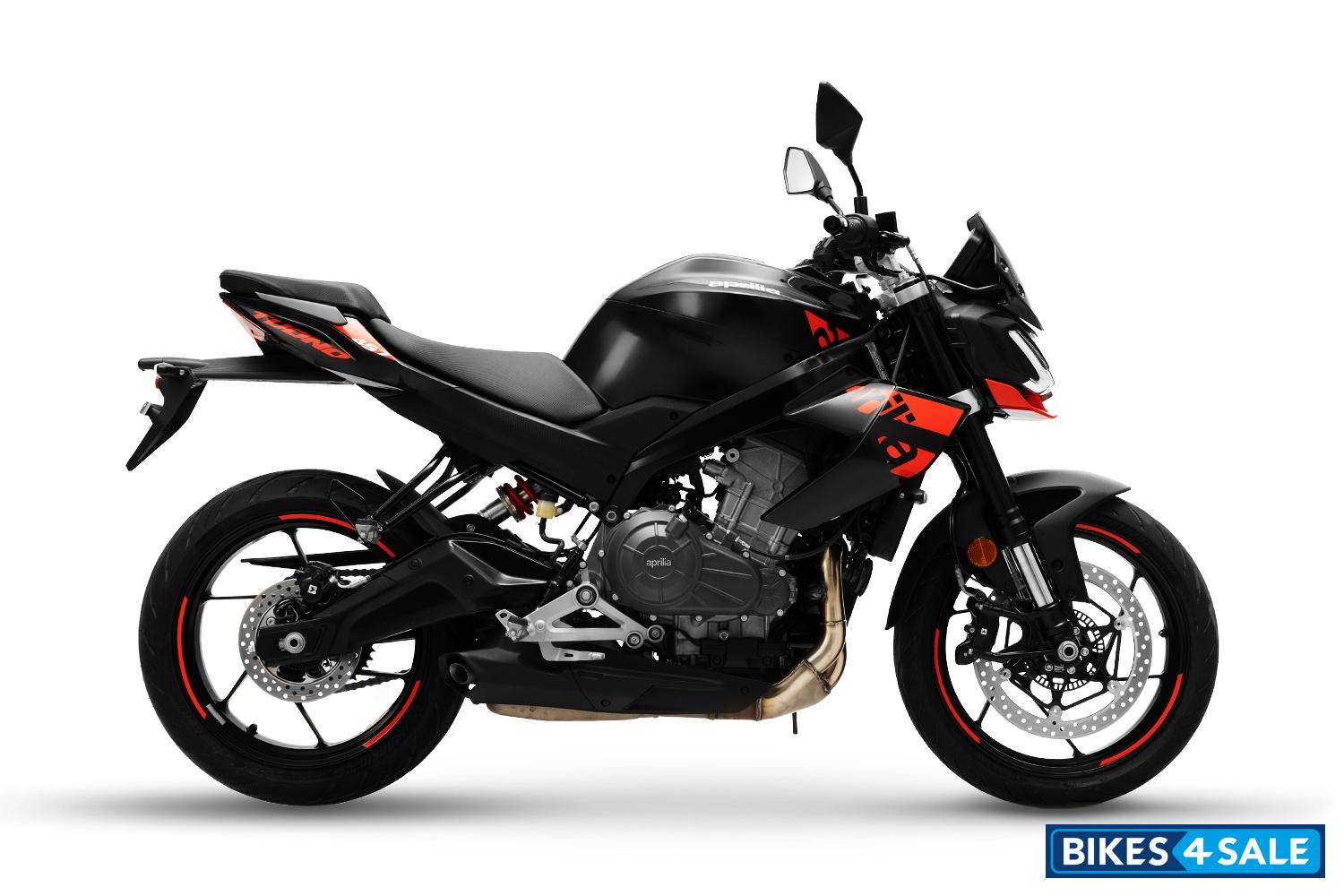 Aprilia Tuono 457 Special Edition 2026 Mamba Black