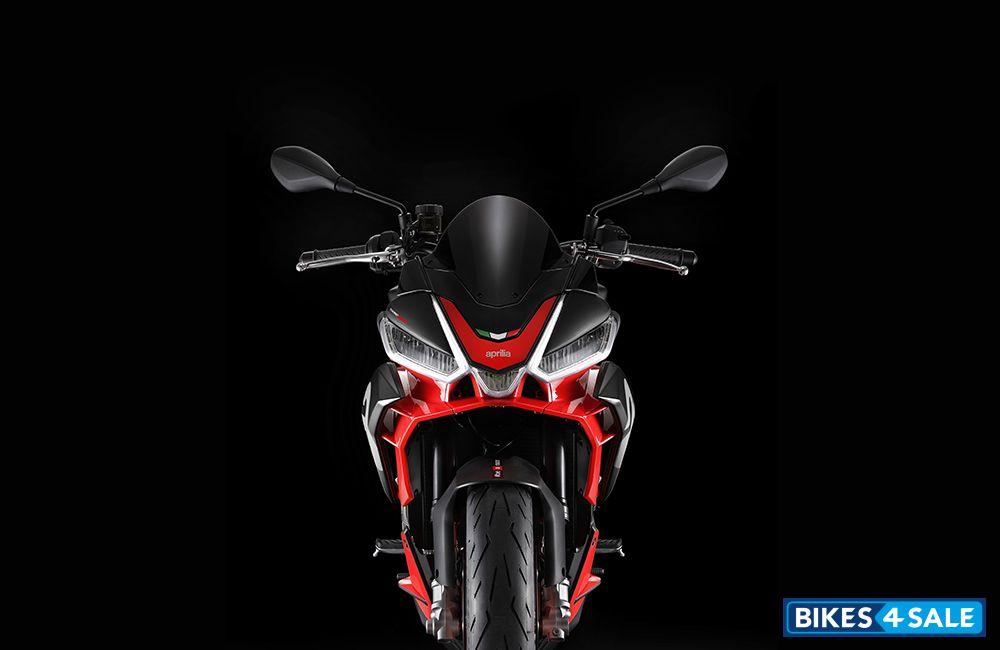 Aprilia Tuono 660 CONCEPT BLACK