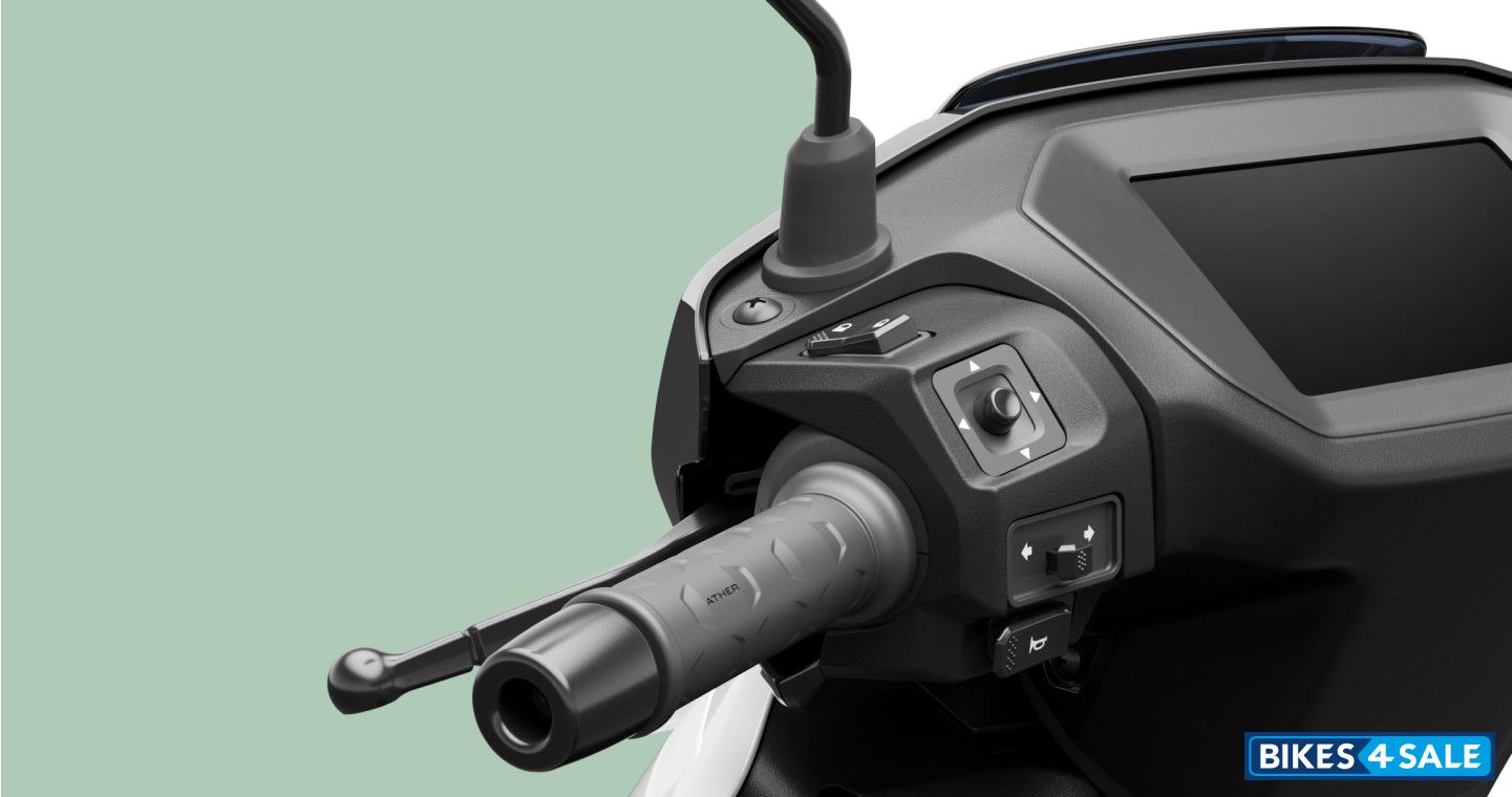 Ather Rizta Z Ather Connect