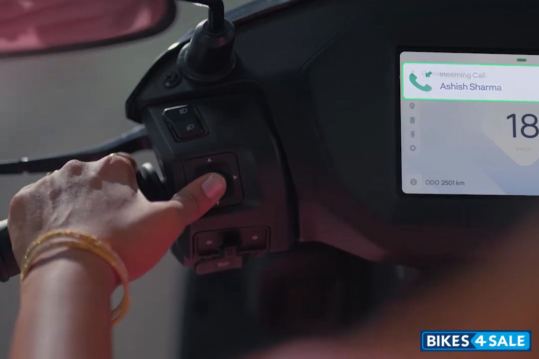 Ather Rizta Auto-reply on SMS