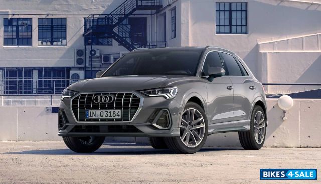 Audi Q3 Technology 40 TFSI Quattro S Tronic Petrol AT