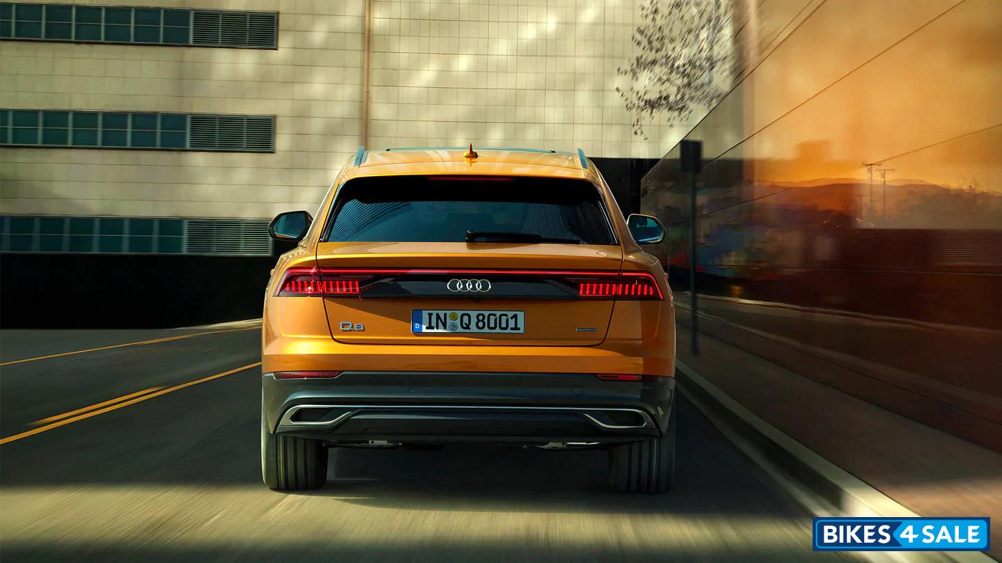 Audi Q8 55 TFSI quattro tiptronic Rear View