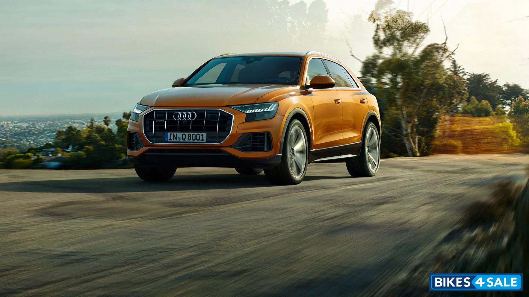 Audi Q8 55 TFSI quattro tiptronic