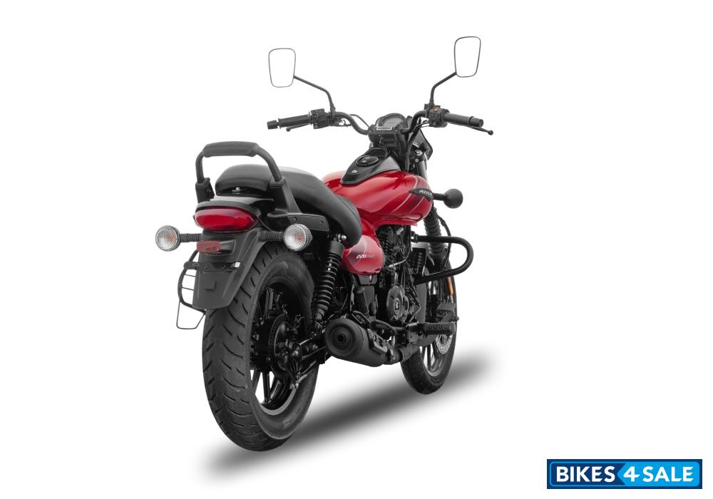 Bajaj Avenger 220 Street 2026