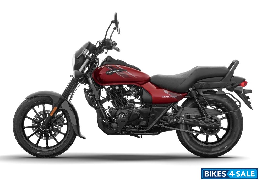 Bajaj Avenger 220 Street 2026