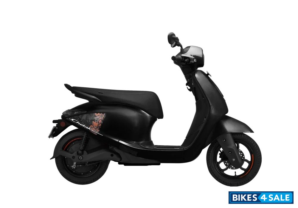 Bajaj Chetak C2501 Glossy Active Black