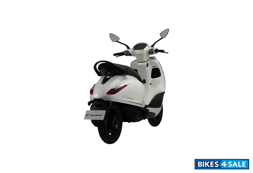 Bajaj Chetak C3502