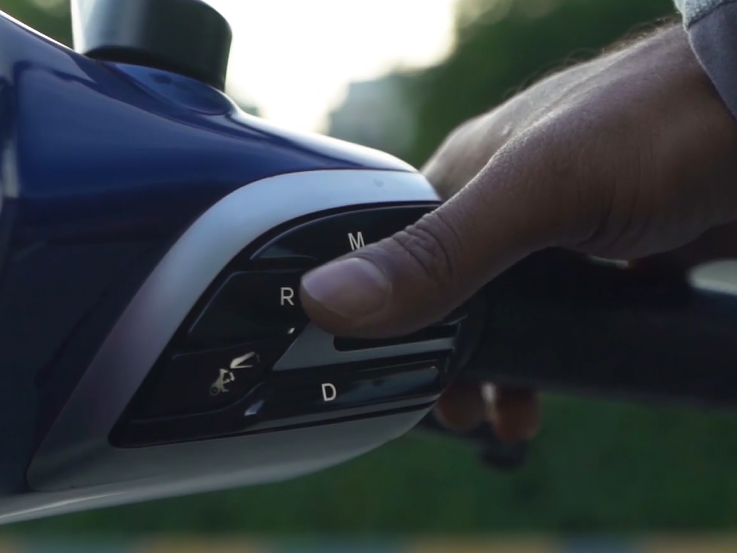 Bajaj Chetak Premium Tecpac Reverse Mode