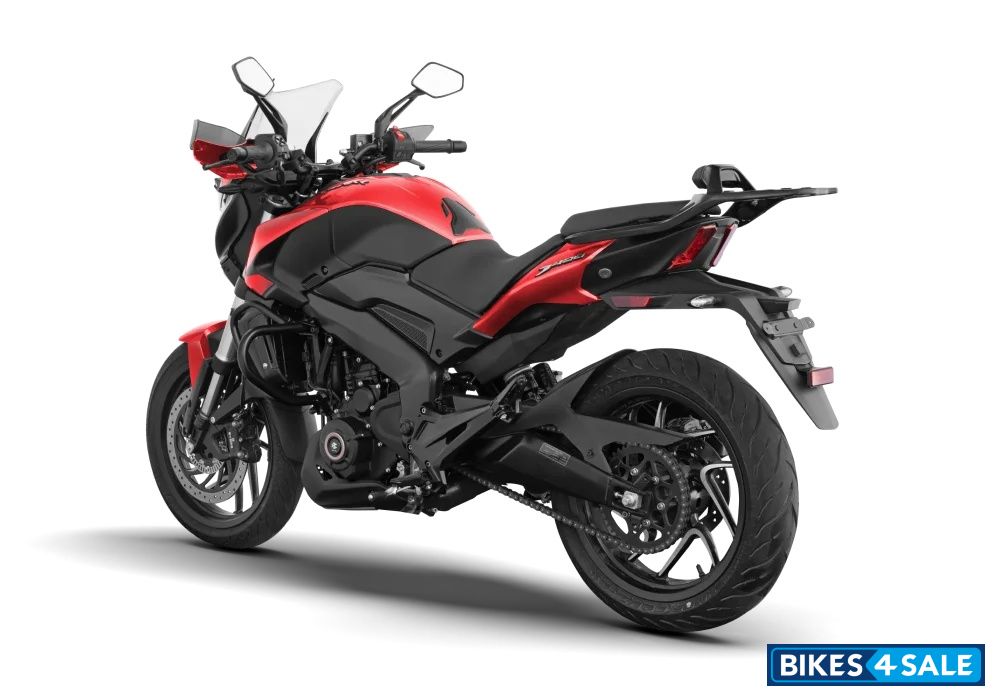 Bajaj Dominar 400 2025