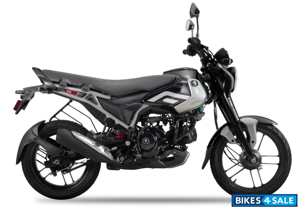 Bajaj Freedom 125 NG04 Drum LED Ebony Black