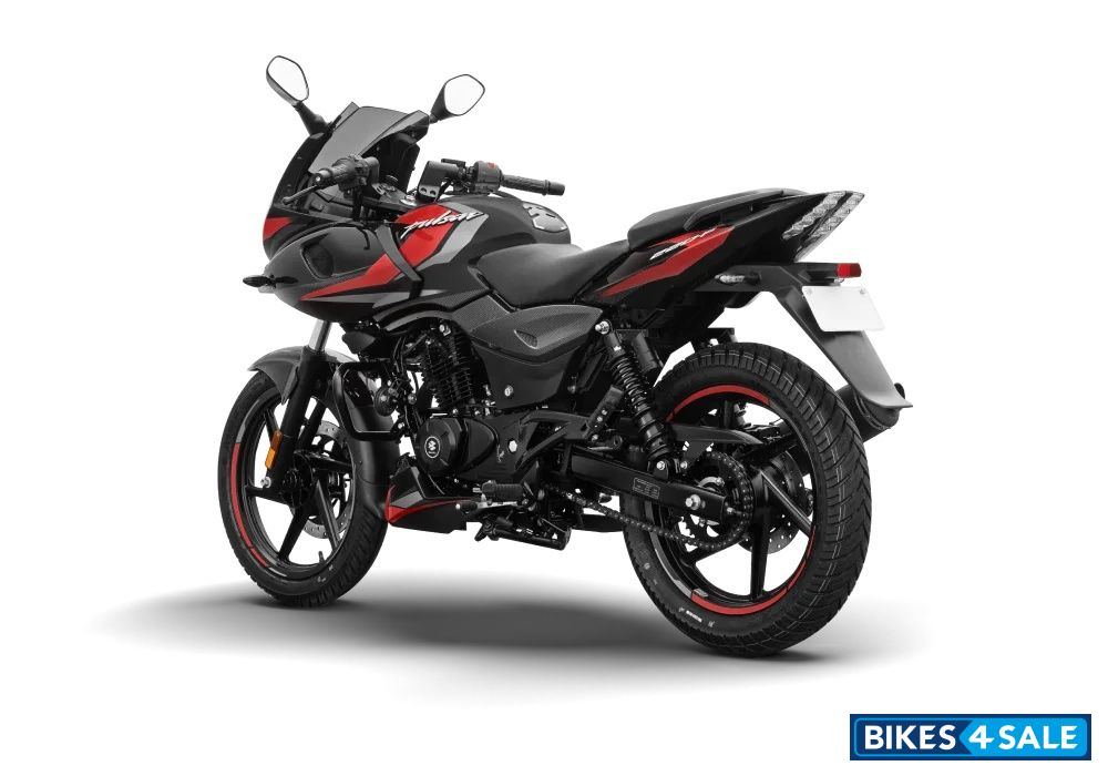 Bajaj Pulsar 220F 2025