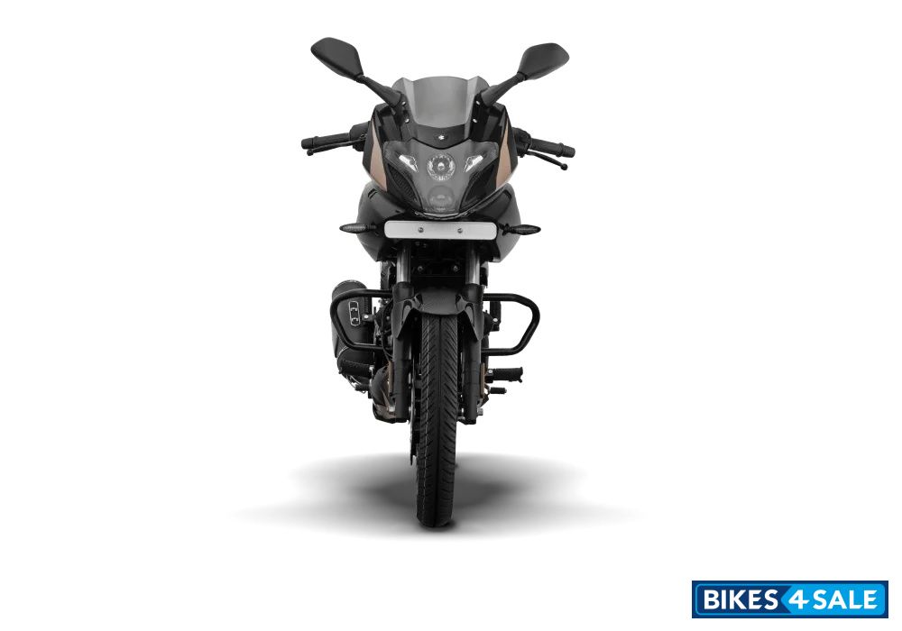 Bajaj Pulsar 220F 2025