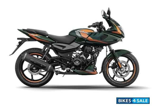 Bajaj Pulsar 220F 2025