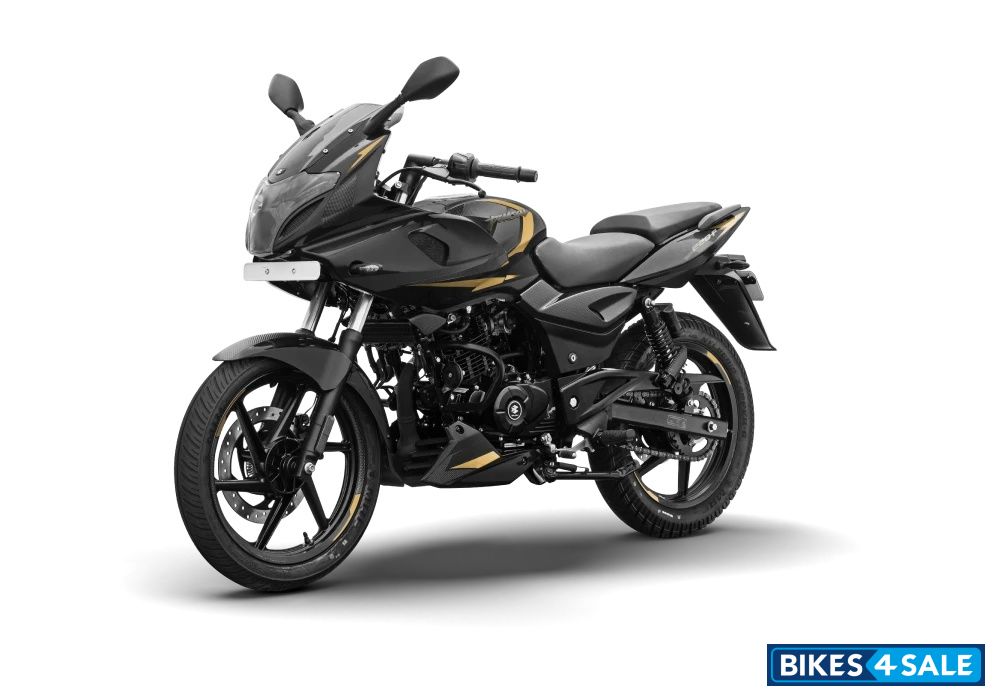 Bajaj Pulsar 220F 2026