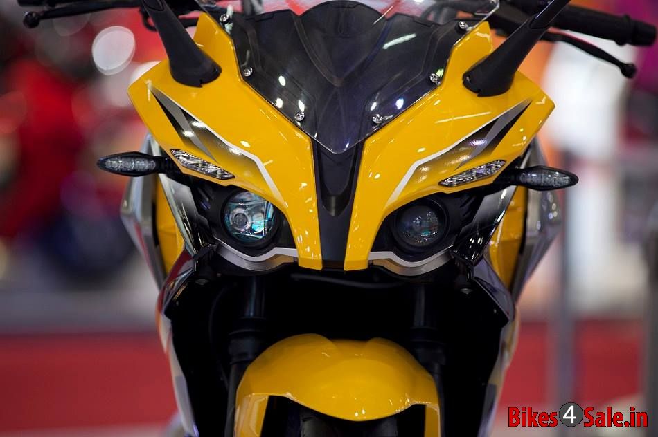 Bajaj Pulsar 400 SS