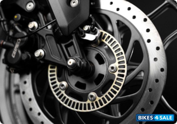 Bajaj Pulsar NS 200 2024 Dual Channel ABS Braking