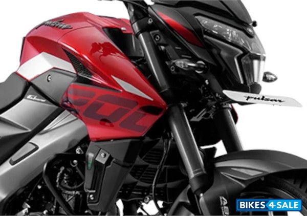 Bajaj Pulsar NS 200 2024 Upside Down Front Fork