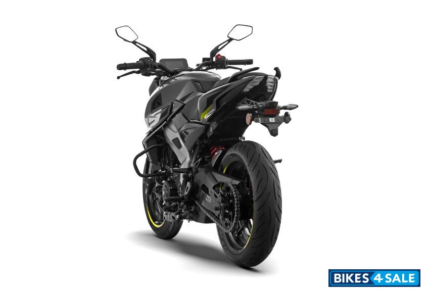 Bajaj Pulsar NS400Z TFT 2026