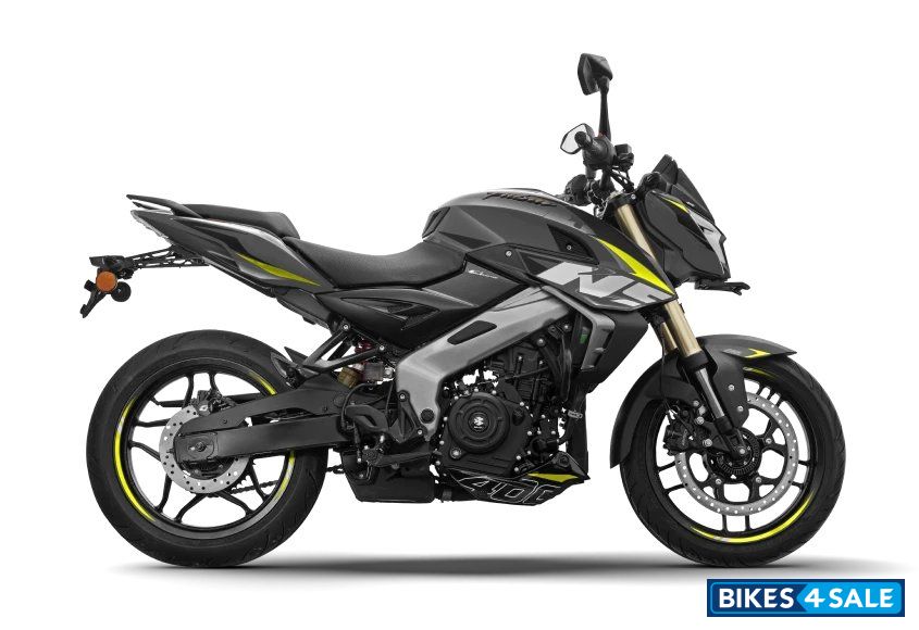 Bajaj Pulsar NS400Z TFT 2026