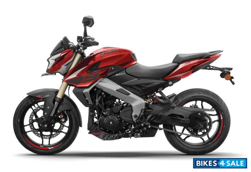 Bajaj Pulsar NS400Z TFT 2026