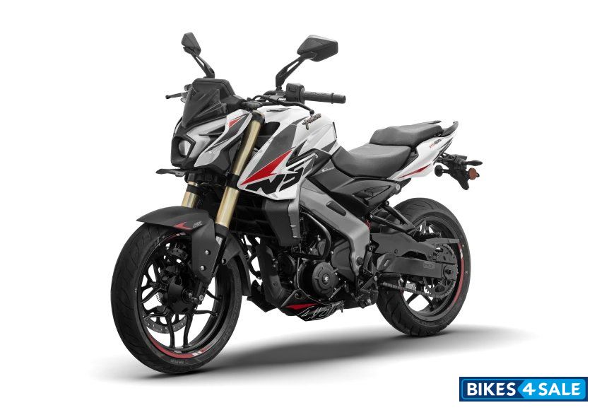 Bajaj Pulsar NS400Z TFT 2026