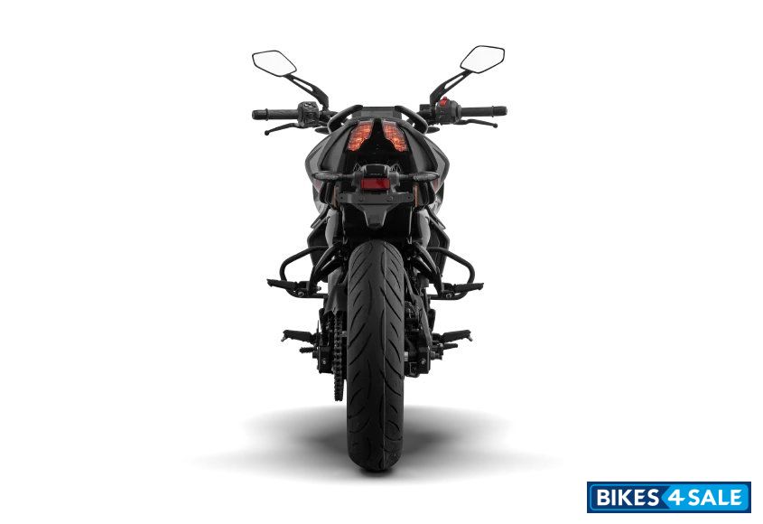 Bajaj Pulsar NS400Z TFT 2026