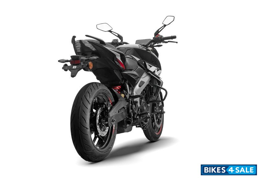 Bajaj Pulsar NS400Z TFT 2026
