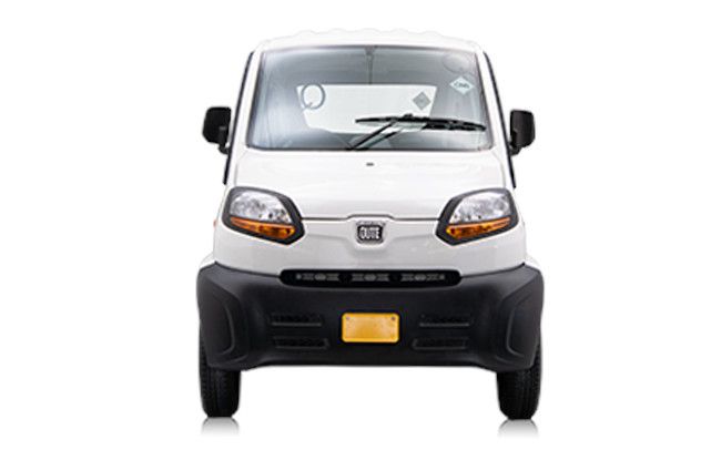 Bajaj Qute CNG Front View