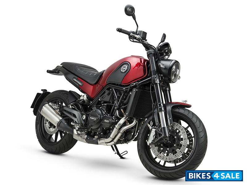 Benelli Leoncino 500 BS6 - Red