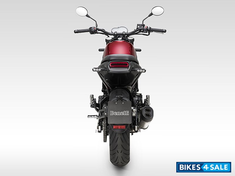 Benelli Leoncino 500 BS6