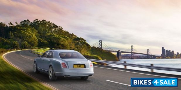 Bentley Mulsanne Petrol AT