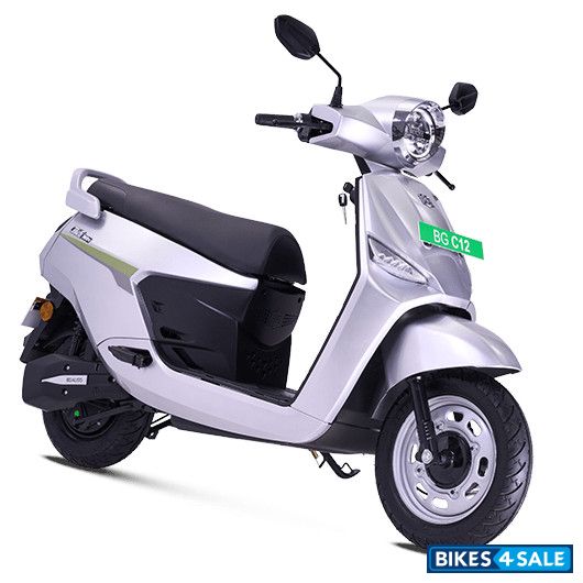 BGauss C12 Shiny Silver