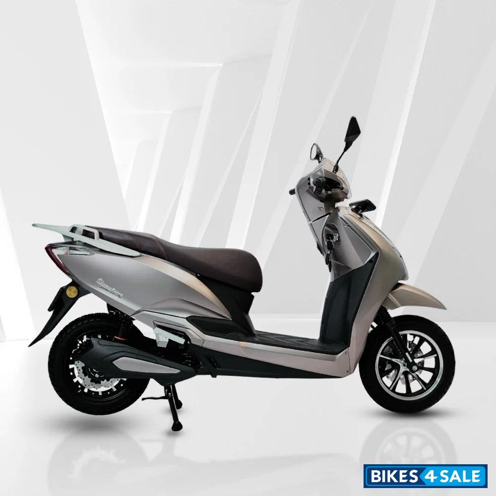 BMR Signature Lunar Grey